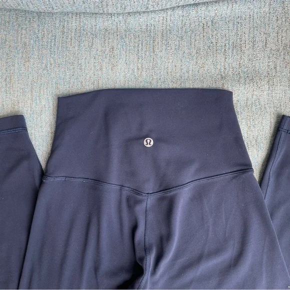 Lululemon Align Leggings - Picture 6 of 8